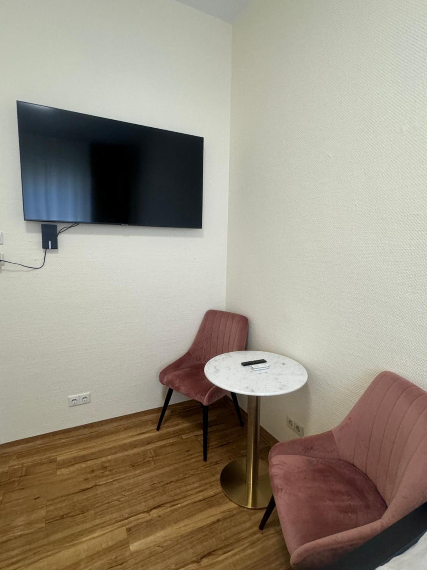 City Apartment Am Hauptbahnhof Nuremberg Bagian luar foto